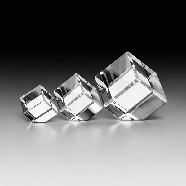 Bevelled Crystal Cube